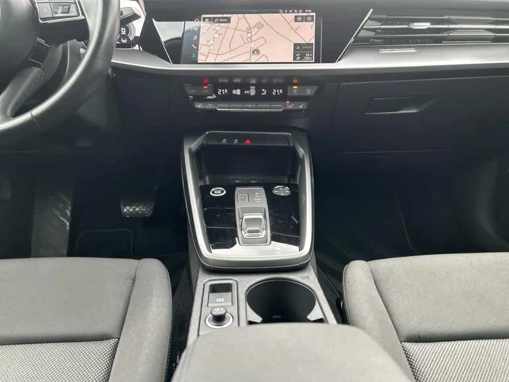 Audi A3 Sportback 30 TDI S tronic El. Panodach Navi D 04/2022-photo-12