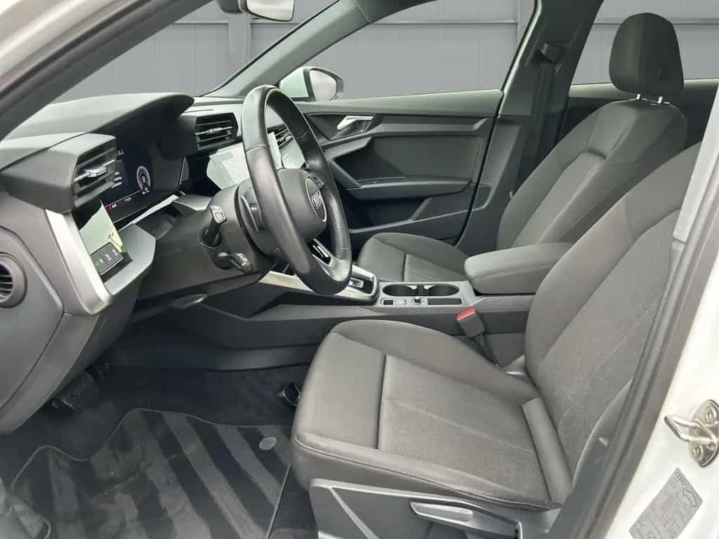 Audi A3 Sportback 30 TDI S tronic El. Panodach Navi D 04/2022-photo-9