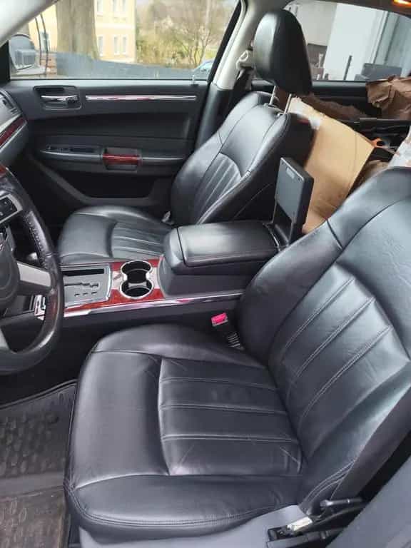 Chrysler 300C Touring 3.0 CRD Autom. V6 TÜV NEU! 06/2008-photo-13