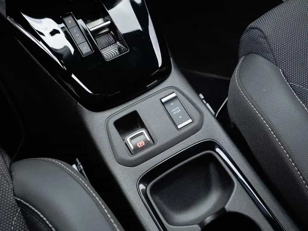 Opel Corsa F YES*AUTOMATIK*SONDERMODEL*LED*etc 04/2025-photo-15