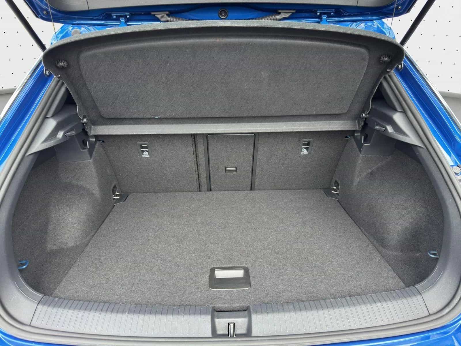 Volkswagen T-Roc 12/2021-photo-12