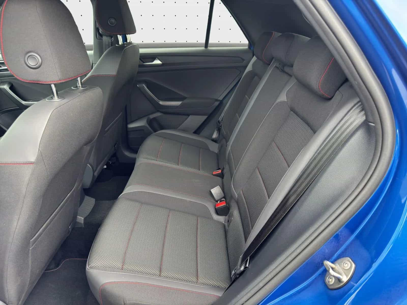 Volkswagen T-Roc 12/2021-photo-15