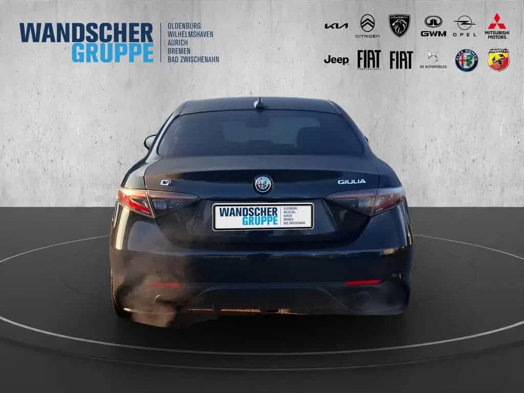 Alfa Romeo Giulia Veloce Q4 2.0 Turbo 16V Kam.+KeyLess+SHZ 12/2023-photo-5