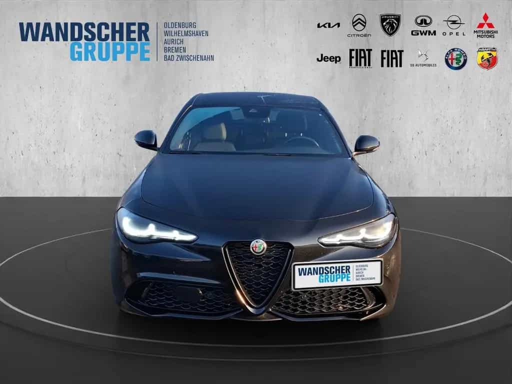 Alfa Romeo Giulia Veloce Q4 2.0 Turbo 16V Kam.+KeyLess+SHZ 12/2023-photo-9