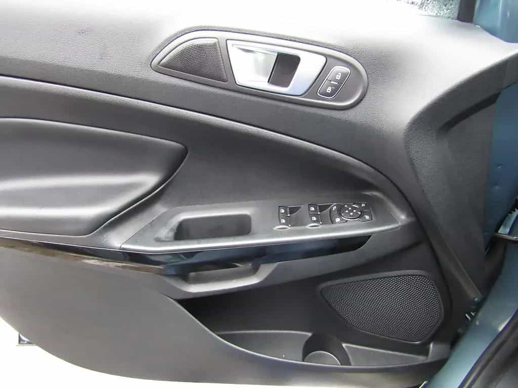 Ford EcoSport 1.0 EcoBoost Titanium BT ALU DAB USB 07/2019-photo-16