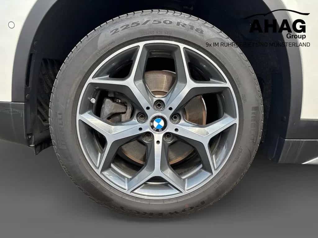 BMW X1 xDrive25i A xLine 12/2016-photo-11