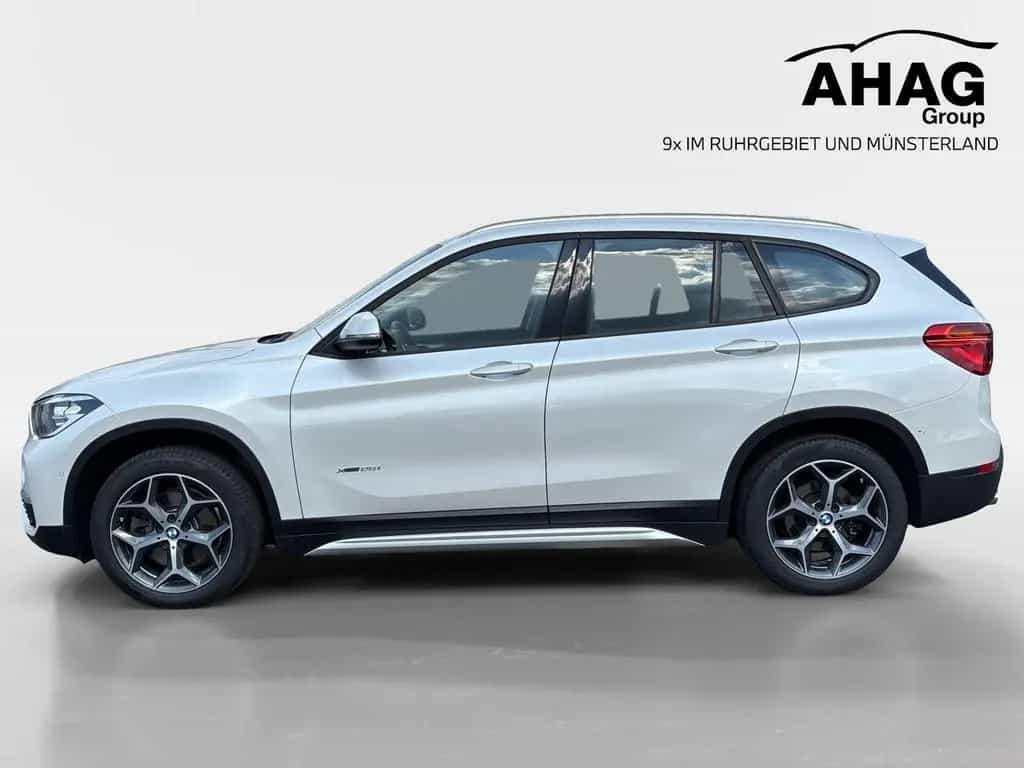 BMW X1 xDrive25i A xLine 12/2016-photo-5
