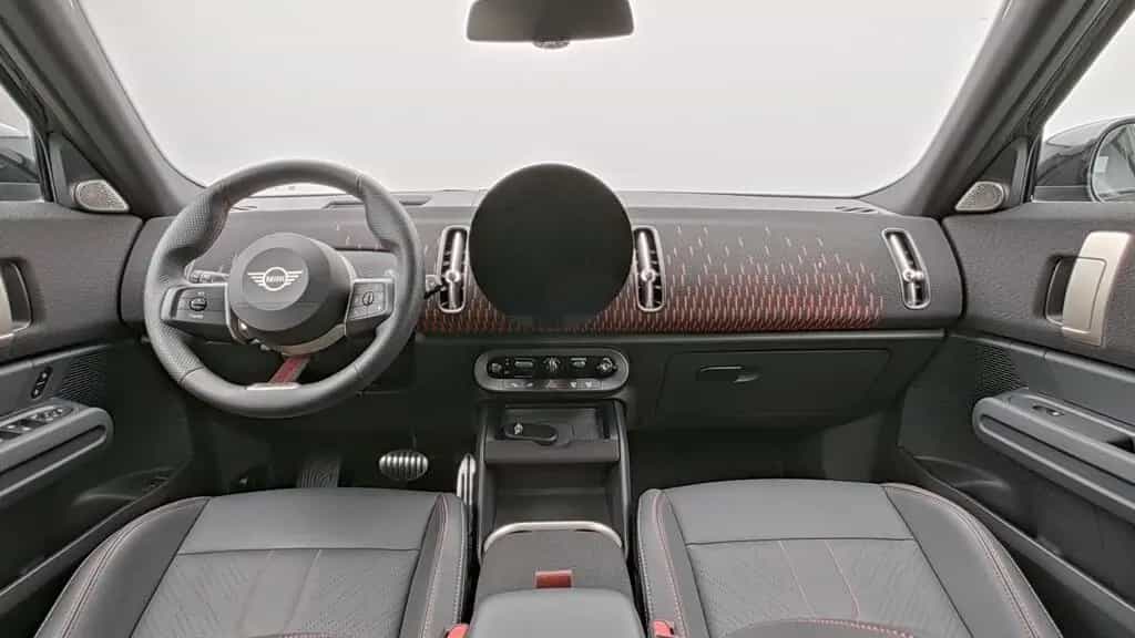 MINI John Cooper Works Countryman JCW Countryman ALL4 03/2025-photo-11