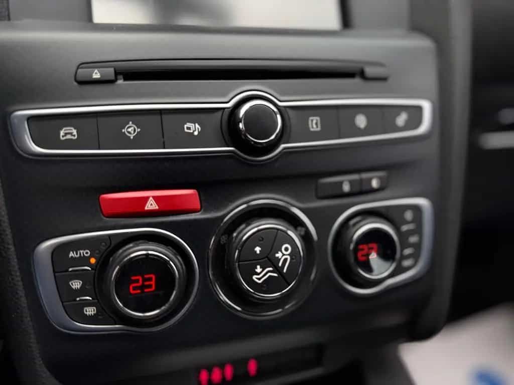 DS Automobiles DS4 CROSSBACK 130/Navi/LED/1.HD/PDC/TLeder/ 05/2016-photo-21