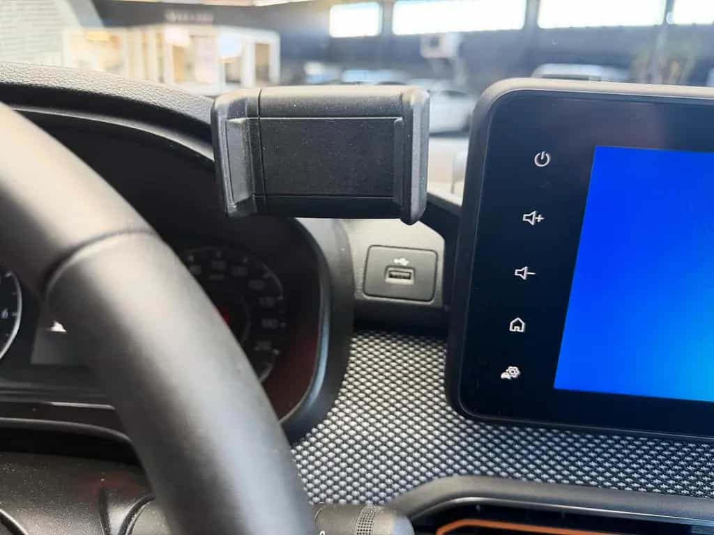 Dacia Stepway TCe100+LED+Einparkh.AppleC.+Sitzh.+DAB 11/2022-photo-21