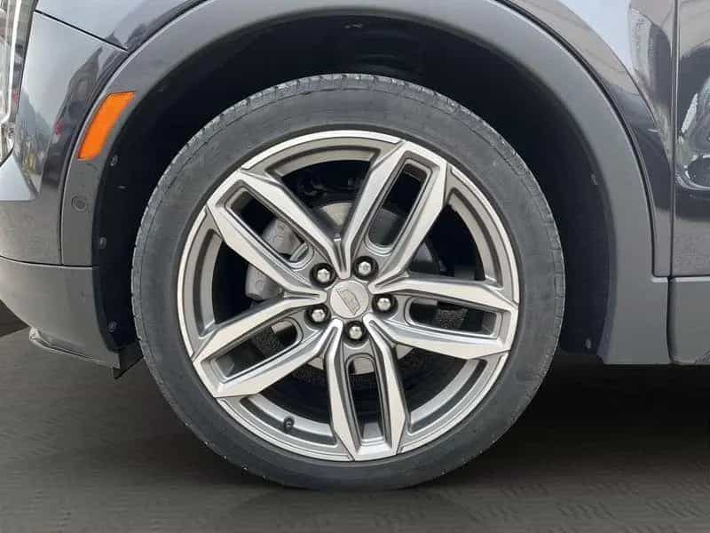 Cadillac XT4 XT4 2.0 td Sport awd auto 12/2022-photo-3