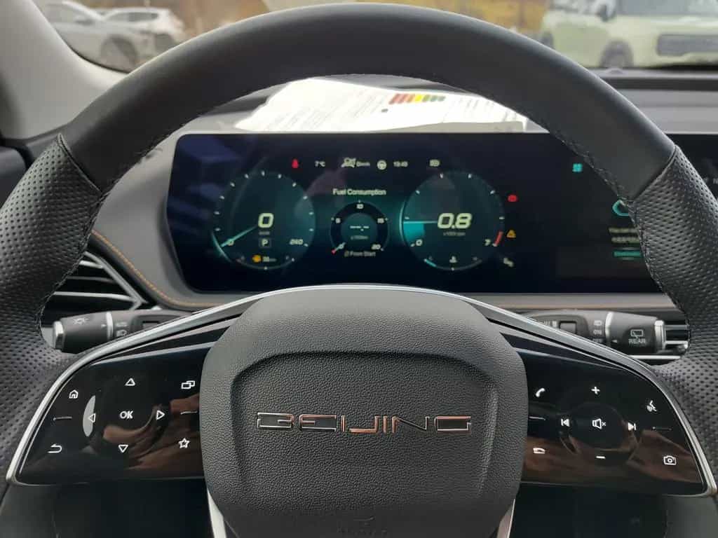 BAIC Beijing X75 1,5 T-GDI DCT Leder, Lenkradheizung 03/2026-photo-26