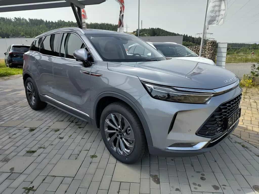 BAIC Beijing X75 1,5 T-GDI DCT Leder, Lenkradheizung 03/2026-photo-4