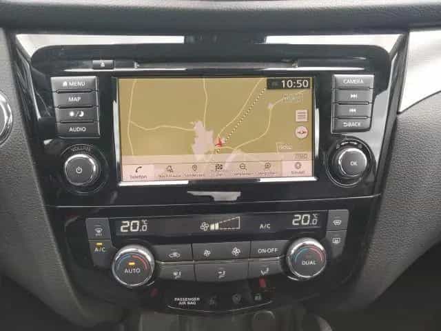 Nissan Qashqai 1.3 DIG-T 15PS Tekna AHK NAVI 360 SHZ TE 04/2019-photo-17