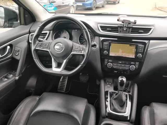 Nissan Qashqai 1.3 DIG-T 15PS Tekna AHK NAVI 360 SHZ TE 04/2019-photo-18