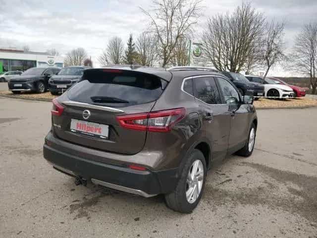 Nissan Qashqai 1.3 DIG-T 15PS Tekna AHK NAVI 360 SHZ TE 04/2019-photo-3