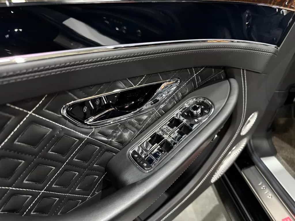 Bentley Continental GTC *First Edition*HUD*Matrix*B&O 08/2020-photo-23