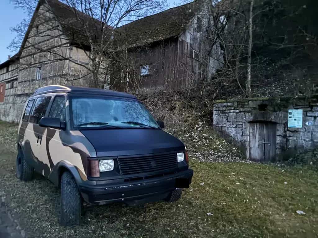 Chevrolet Chevy Astro Van Hochdach Overland | Höhergeleg 04/1992-photo-2