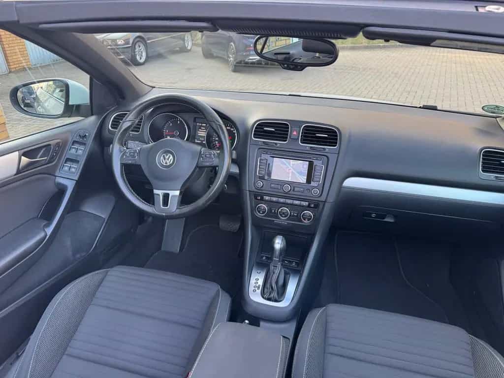 Volkswagen Golf VI Cabriolet Cup BMT 09/2014-photo-10