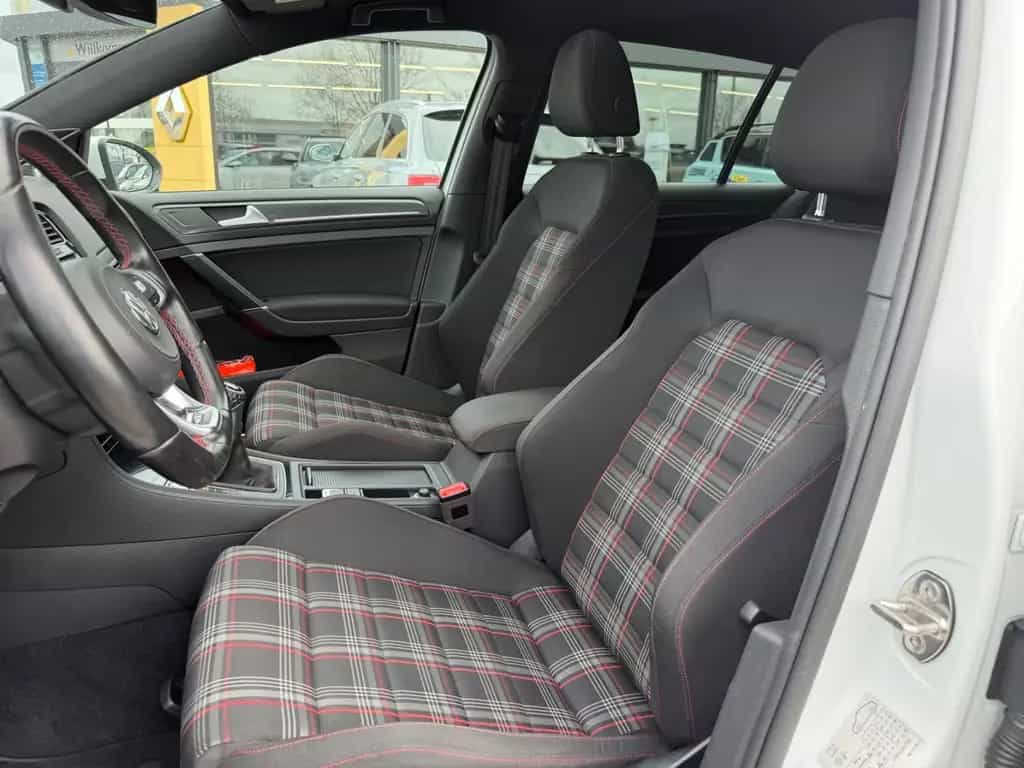 Volkswagen Golf VII 2.0 GTI Performance 07/2017-photo-12