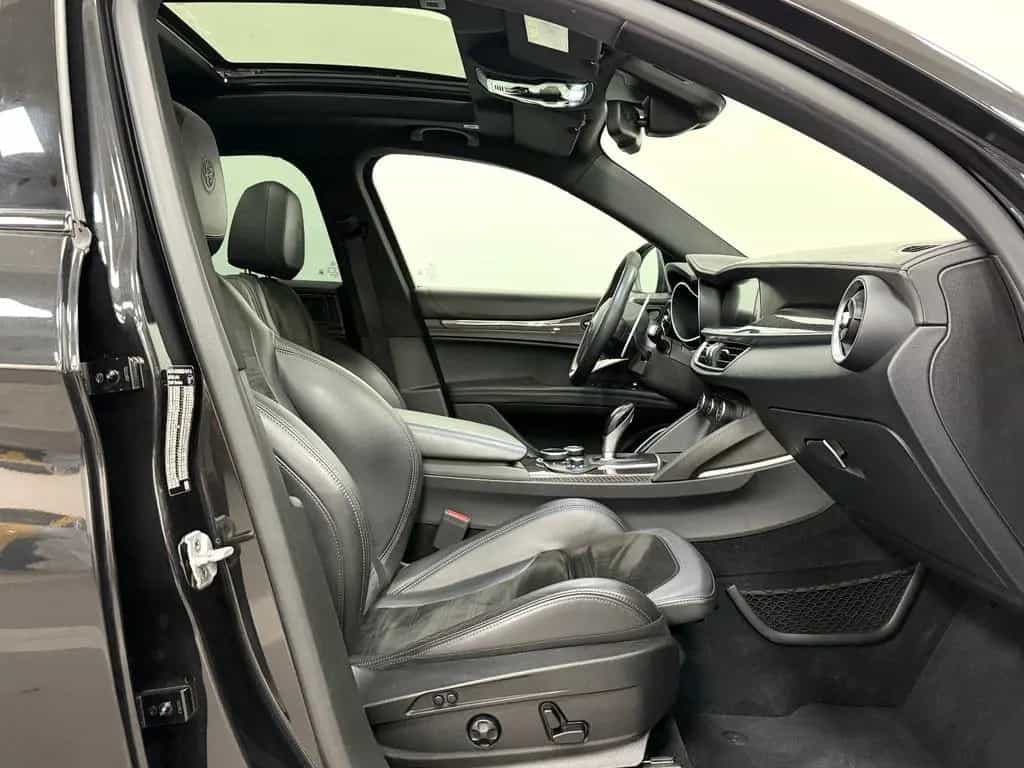 Alfa Romeo Stelvio Quadrifoglio Q4 | 1.Hand - Pano! 06/2019-photo-15