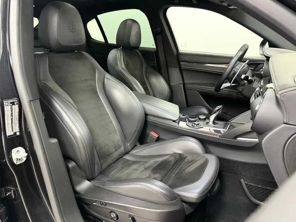 Alfa Romeo Stelvio Quadrifoglio Q4 | 1.Hand - Pano! 06/2019-photo-16