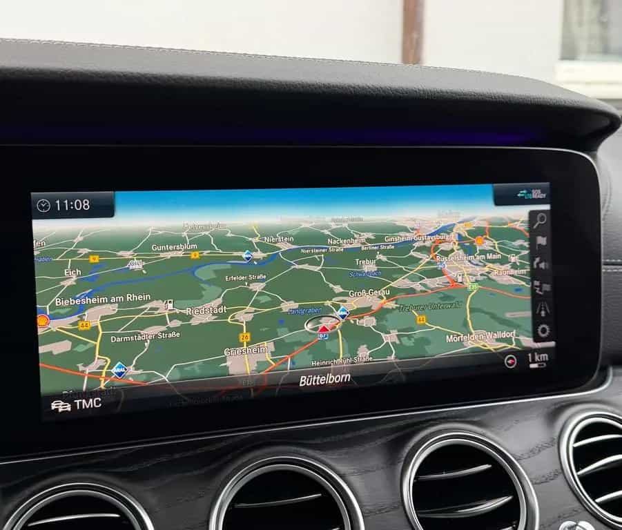Mercedes-Benz E-Class 450 LUXURY V6 4Matic 9G*WIDESCREEN*DISTR+*360K 11/2019-photo-11