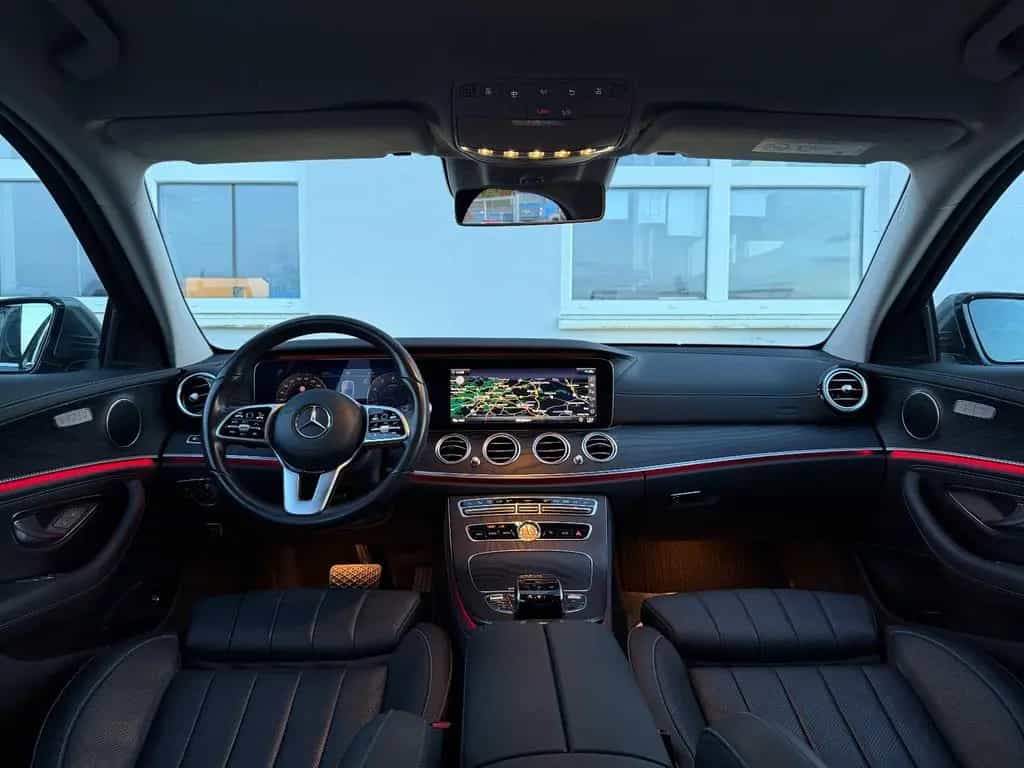 Mercedes-Benz E-Class 450 LUXURY V6 4Matic 9G*WIDESCREEN*DISTR+*360K 11/2019-photo-18