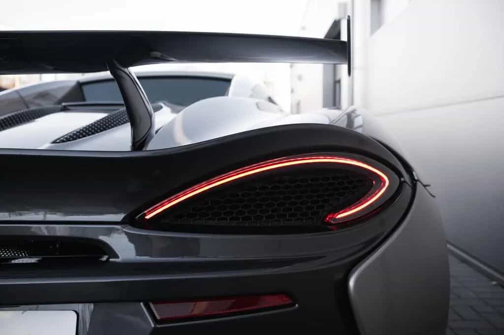 McLaren 570S Spider, Lift-el. Sitze-Kamera-B&W 07/2019-photo-23