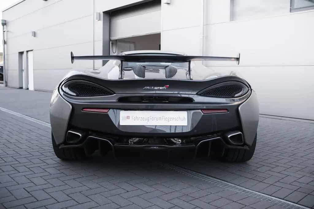 McLaren 570S Spider, Lift-el. Sitze-Kamera-B&W 07/2019-photo-4
