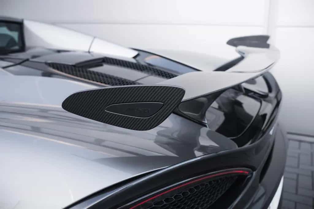 McLaren 570S Spider, Lift-el. Sitze-Kamera-B&W 07/2019-photo-7