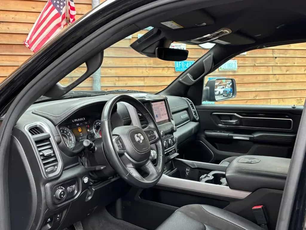 Dodge RAM 1500 5,7 Laramie LPG CrewCab LED AHK 08/2022-photo-19