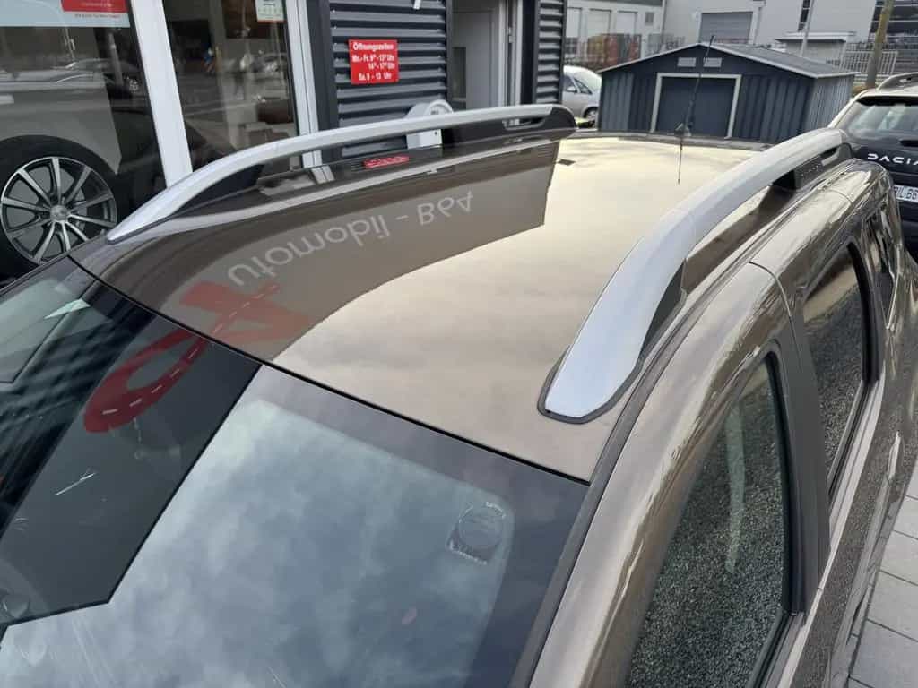 Dacia Duster II Prestige *2.HAND|ALLW.|AHK|RFK|TÜV* 05/2019-photo-14