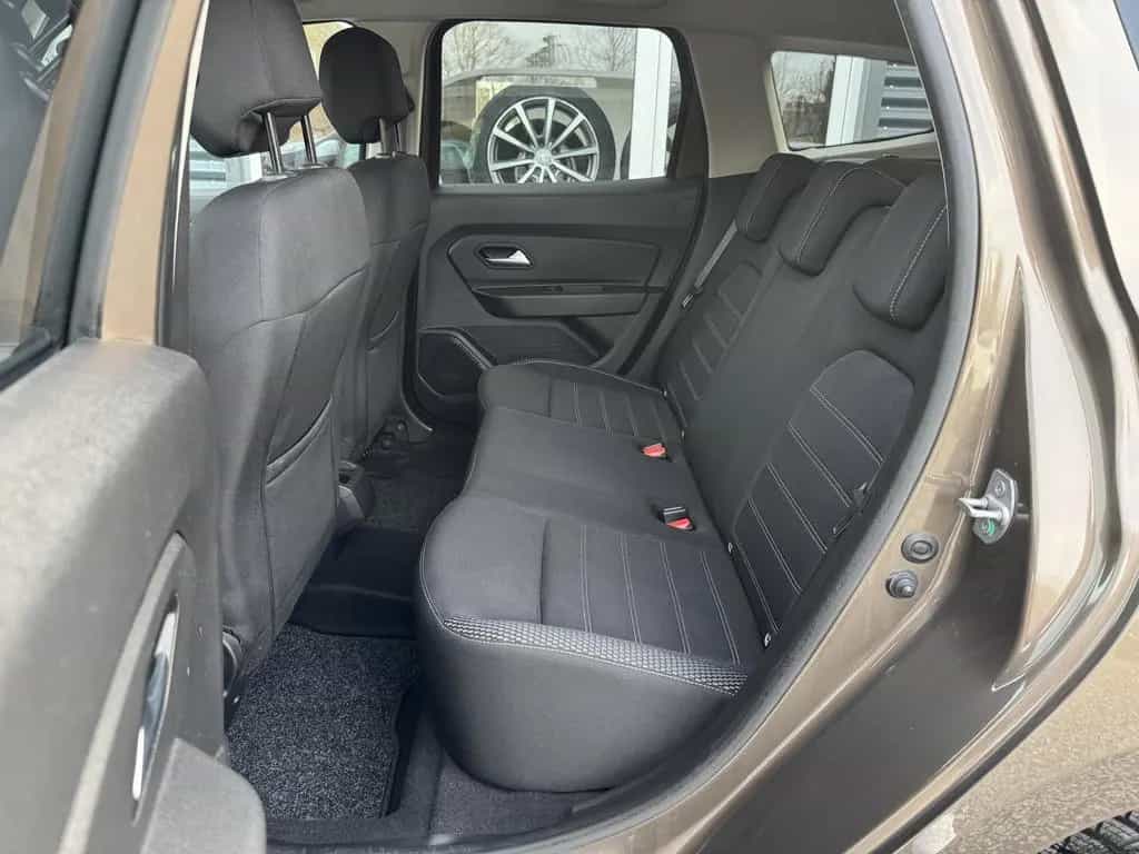 Dacia Duster II Prestige *2.HAND|ALLW.|AHK|RFK|TÜV* 05/2019-photo-24