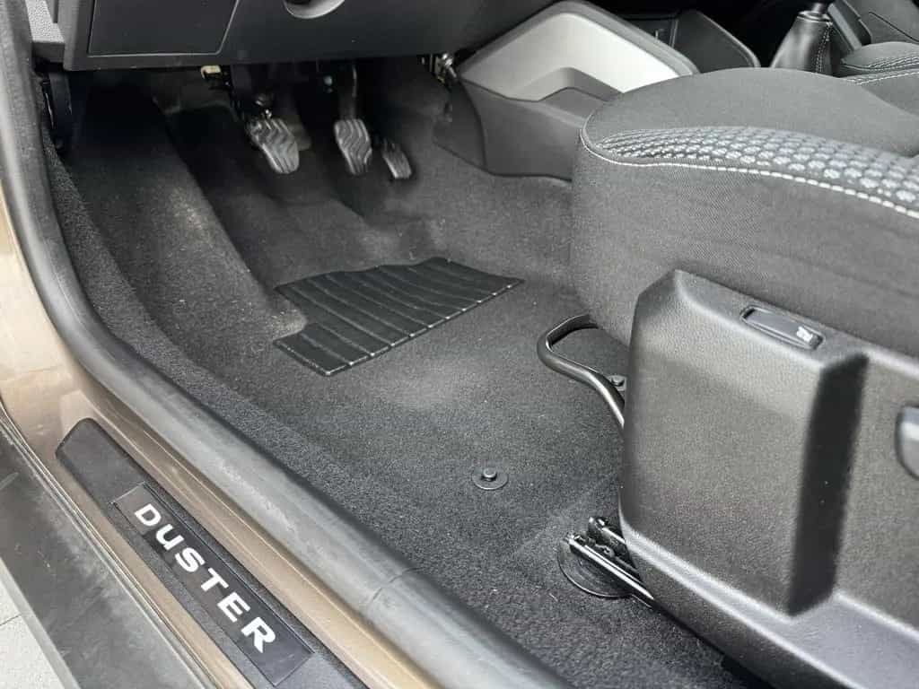 Dacia Duster II Prestige *2.HAND|ALLW.|AHK|RFK|TÜV* 05/2019-photo-25