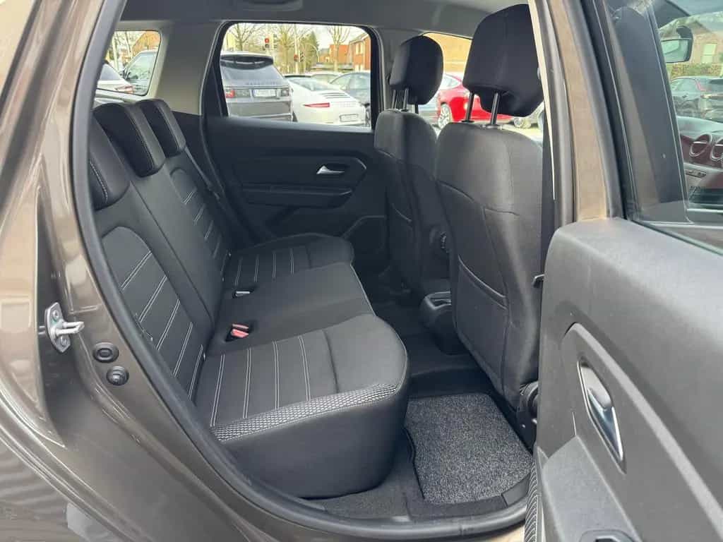 Dacia Duster II Prestige *2.HAND|ALLW.|AHK|RFK|TÜV* 05/2019-photo-31