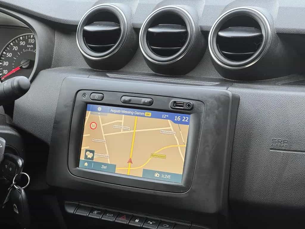 Dacia Duster II Prestige *2.HAND|ALLW.|AHK|RFK|TÜV* 05/2019-photo-37