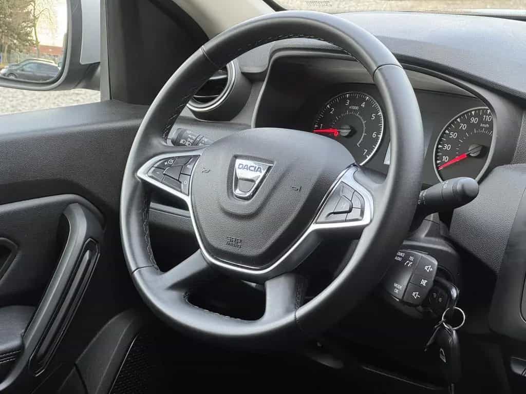 Dacia Duster II Prestige *2.HAND|ALLW.|AHK|RFK|TÜV* 05/2019-photo-38