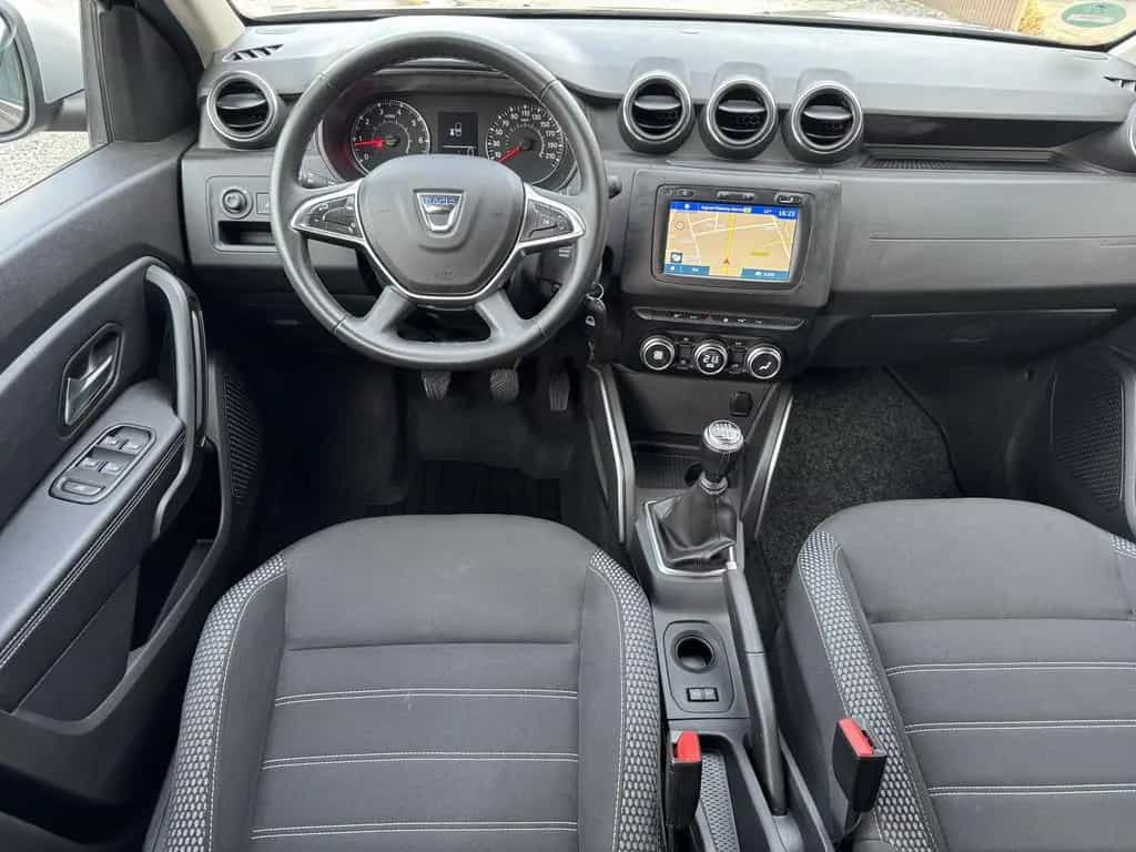 Dacia Duster II Prestige *2.HAND|ALLW.|AHK|RFK|TÜV* 05/2019-photo-44