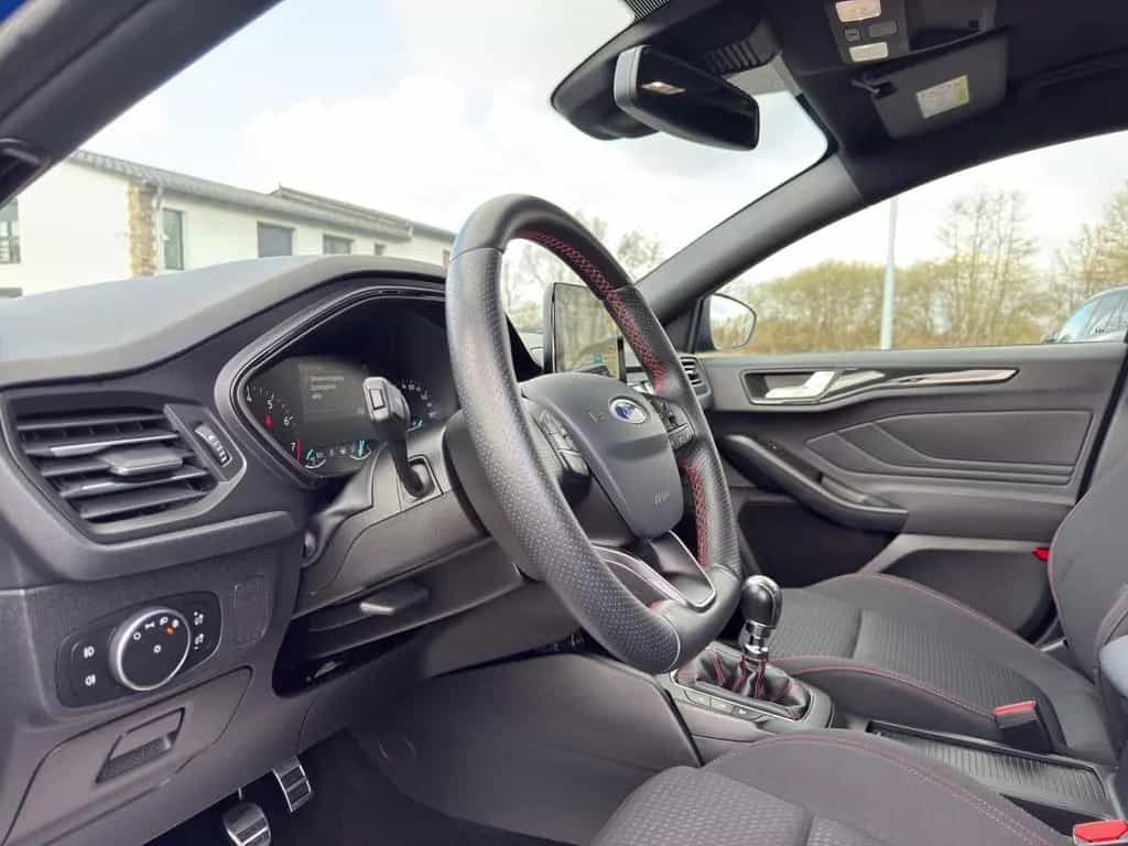 Ford Focus Turnier 1.5 EcoBoost ST-Line / LED NAV B&O 04/2019-photo-18