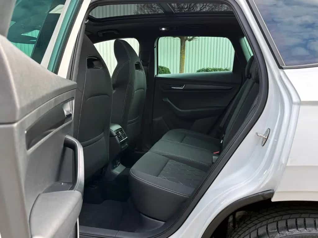 Skoda Karoq 1.5TSI DSG SPORTLINE ACC 360° PANO AHK LED 02/2021-photo-11