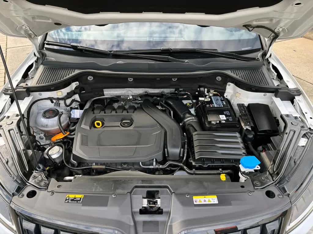 Skoda Karoq 1.5TSI DSG SPORTLINE ACC 360° PANO AHK LED 02/2021-photo-19