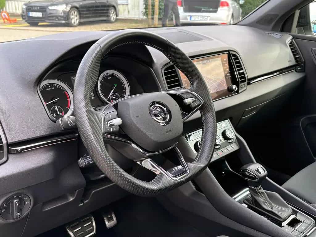 Skoda Karoq 1.5TSI DSG SPORTLINE ACC 360° PANO AHK LED 02/2021-photo-7