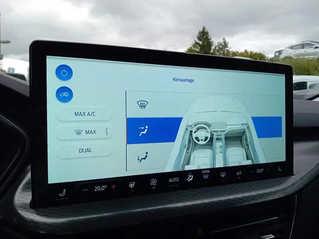 Ford Kuga 1.5 EcoBoost TITANIUM *LEDMatrix*WinterPk* 10/2024-photo-14