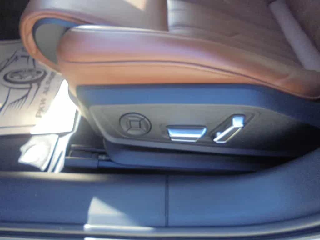 Audi A6 Lim. 45 TDI quattro Design Aut. ~ 107.000 km 04/2020-photo-21