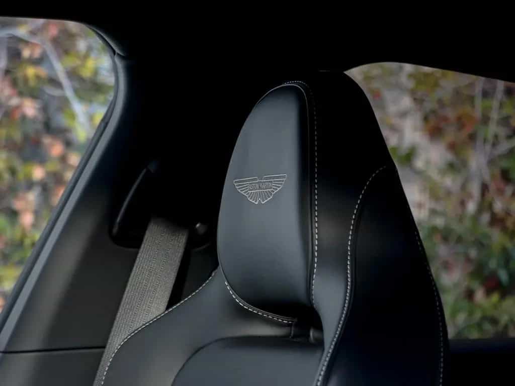 Aston Martin DBX 4.0 V8 DBX707 01/2025-photo-30