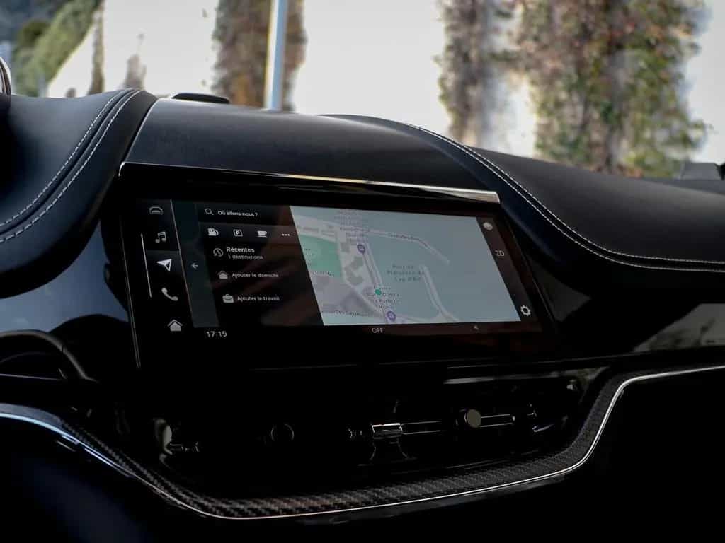 Aston Martin DBX 4.0 V8 DBX707 01/2025-photo-36