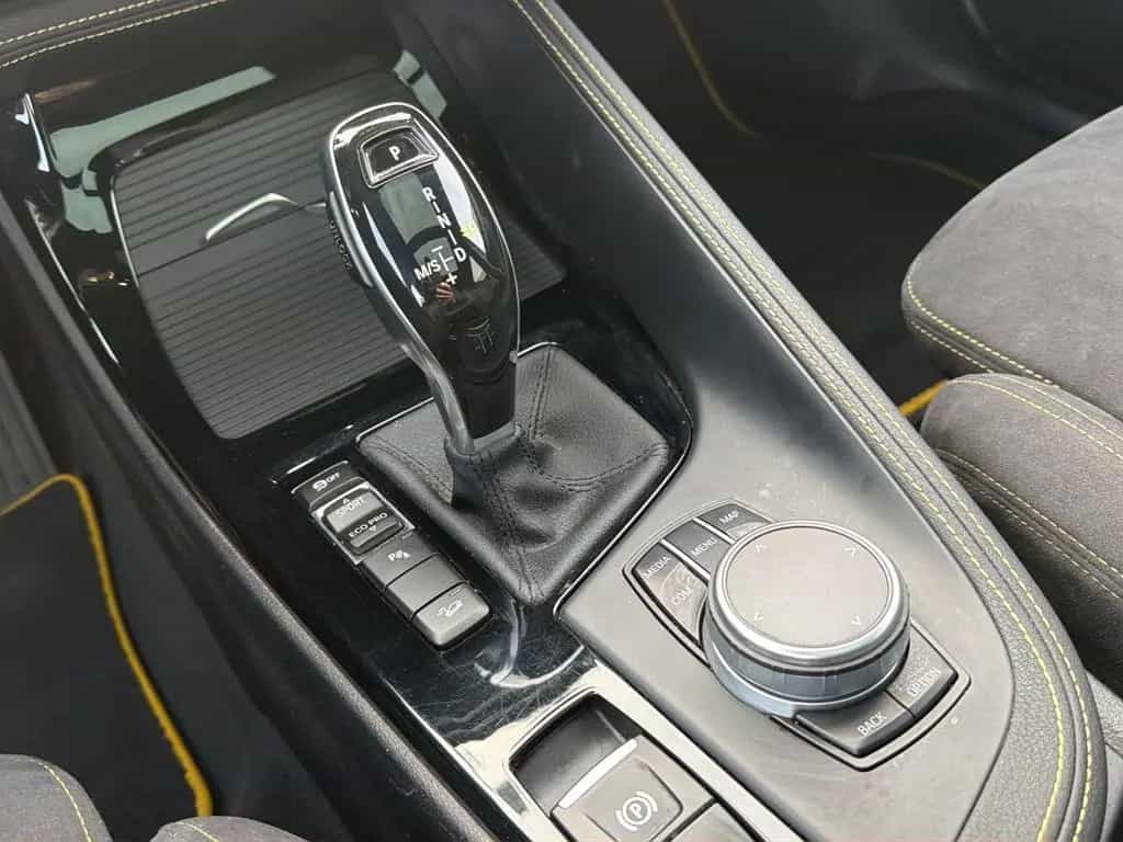 BMW X2 xDrive20d AHK HEAD-UP PANO RFK HIFI LORDOSE 04/2018-photo-12