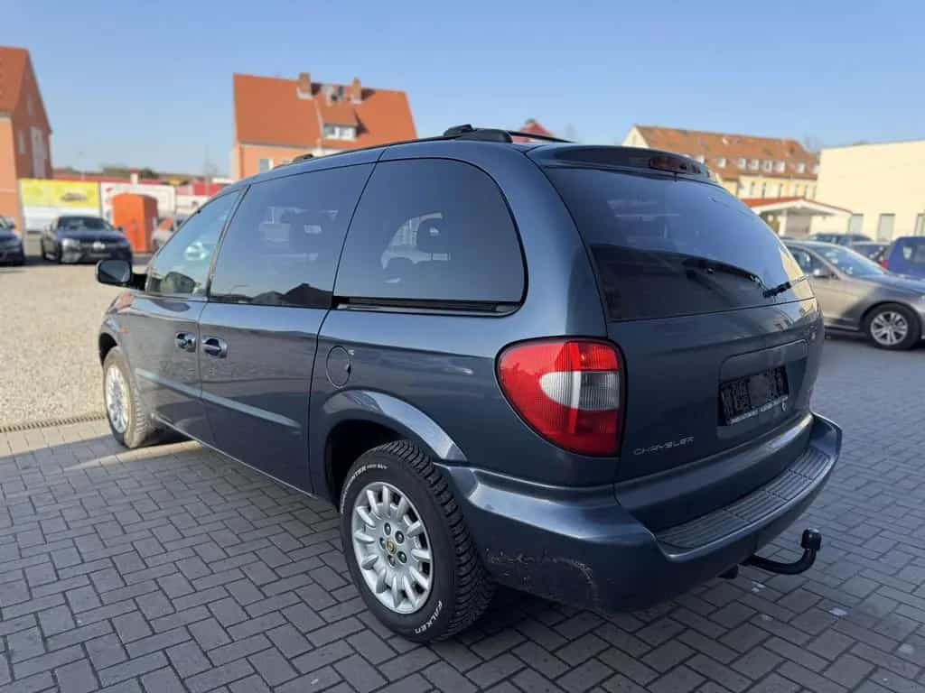 Chrysler Grand Voyager Grand Voyager 2.4 SE nur GEWERBE u 04/2003-photo-3