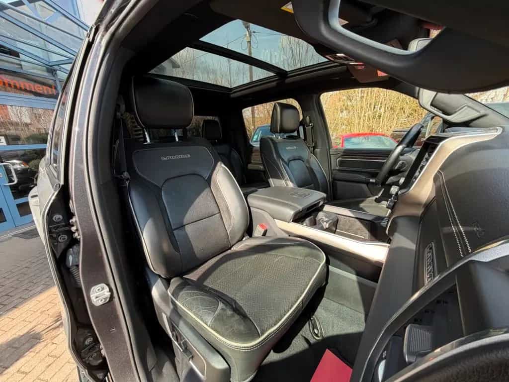 Dodge RAM 1500 Hemi Laramie"Crew-Cab" Long-Bed"Lachant 01/2019-photo-23